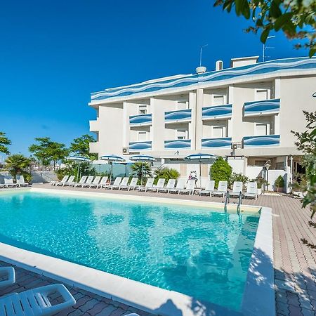 Hotel Corinna Rimini Exterior foto