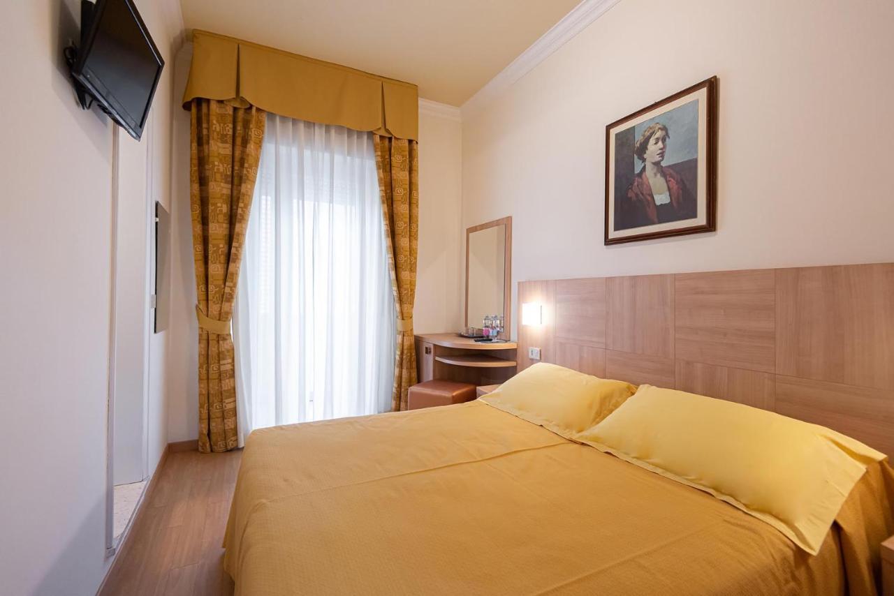 Hotel Corinna Rimini Exterior foto